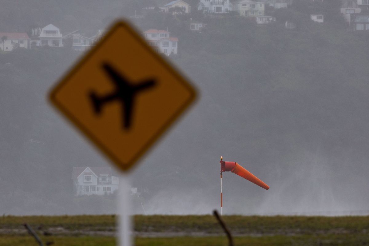 more-than-5,000-flights-were-canceled-in-the-united-states-due-to-the-passage-of-hurricane-ian