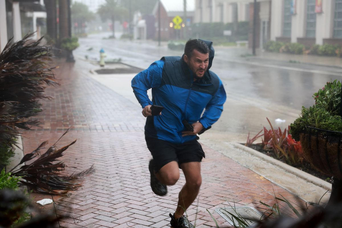 storm-ian-will-continue-to-affect-the-us-east-coast-until-saturday-after-devastating-impact-in-florida