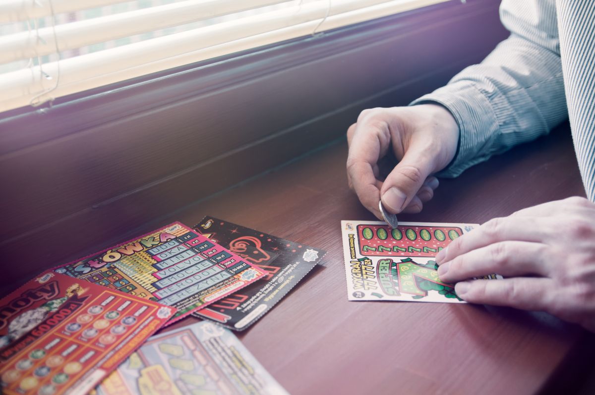 maryland-man-finds-out-he-won-$7-million-playing-scratch-off-over-breakfast