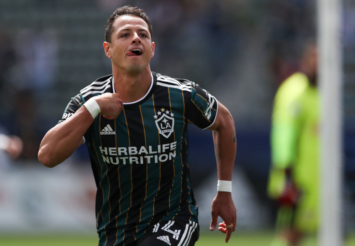 he-is-not-leaving:-'chicharito'-hernandez-assured-that-he-will-renew-his-contract-with-la-galaxy