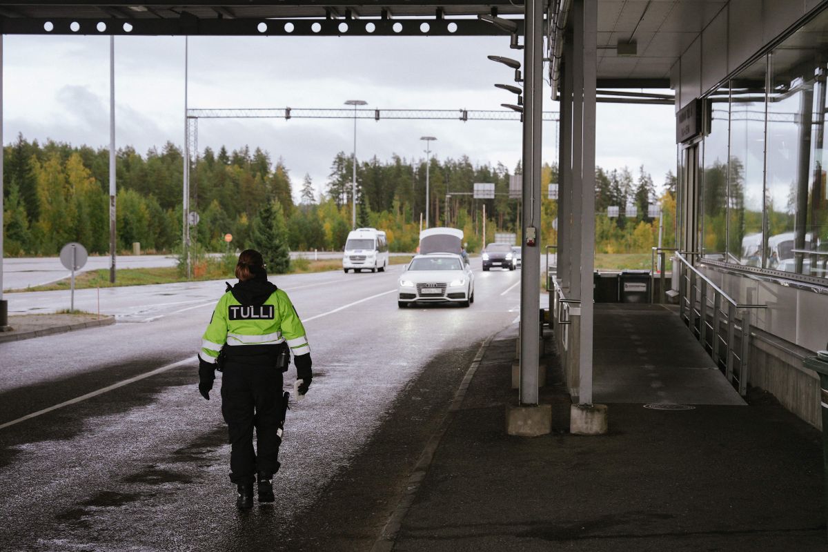 finland-to-close-its-border-to-russian-tourists-at-midnight