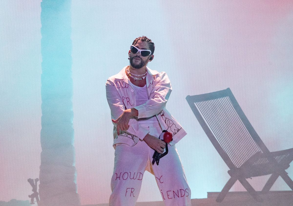 bad-bunny-starts-as-a-great-favorite-in-the-delivery-of-latin-billboard-awards