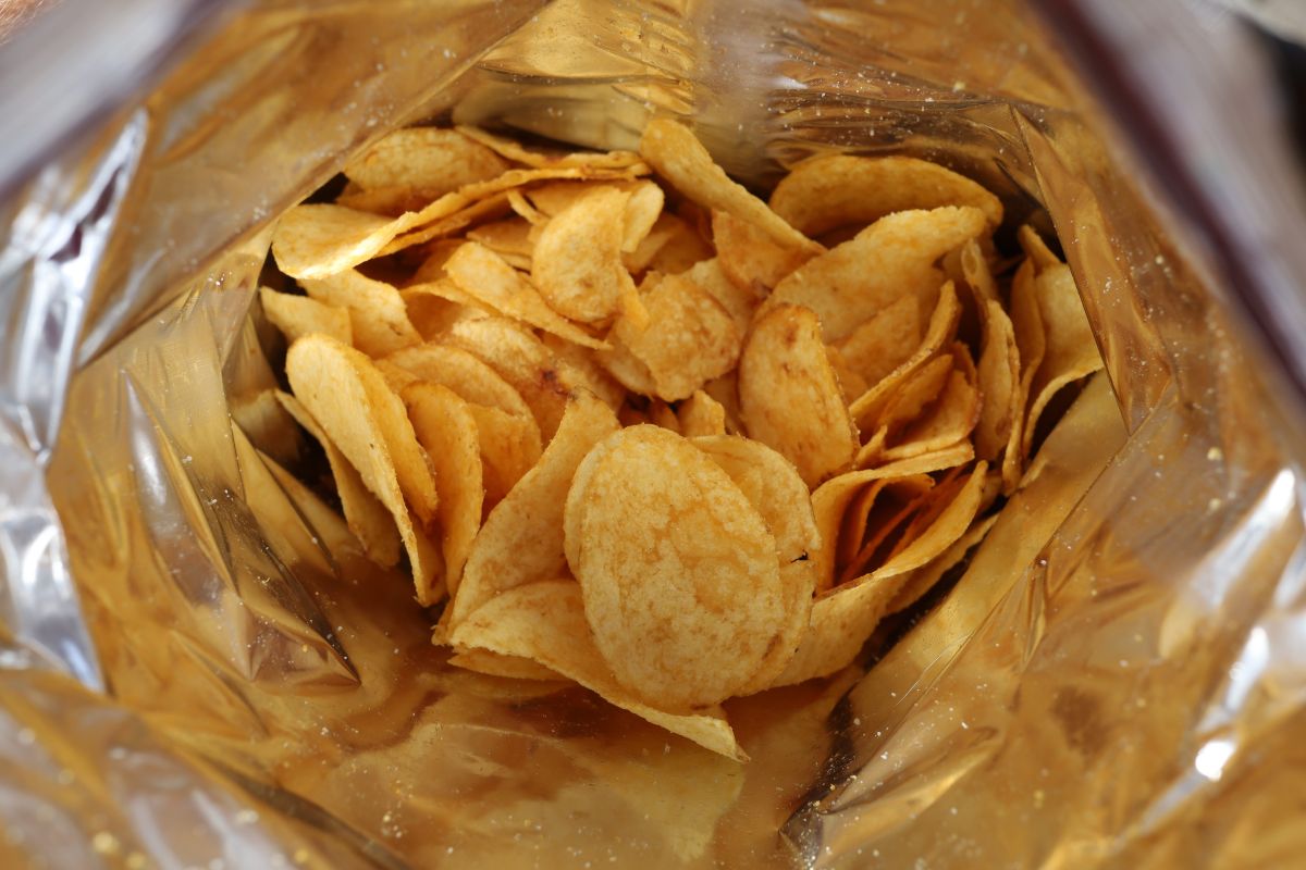 dead-rat-found-inside-bag-of-potato-chips