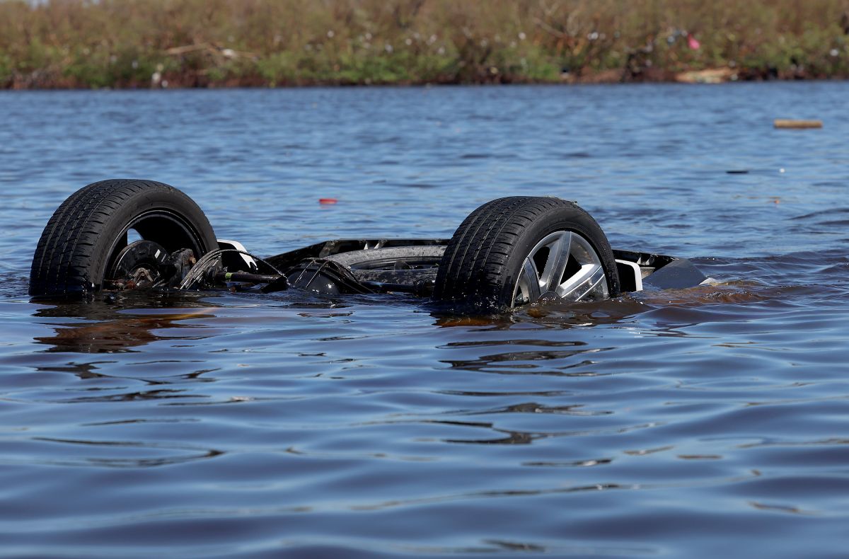 florida-confirms-23-deaths-from-hurricane-ian;-bodies-floated-in-flooded-streets-and-on-the-beach