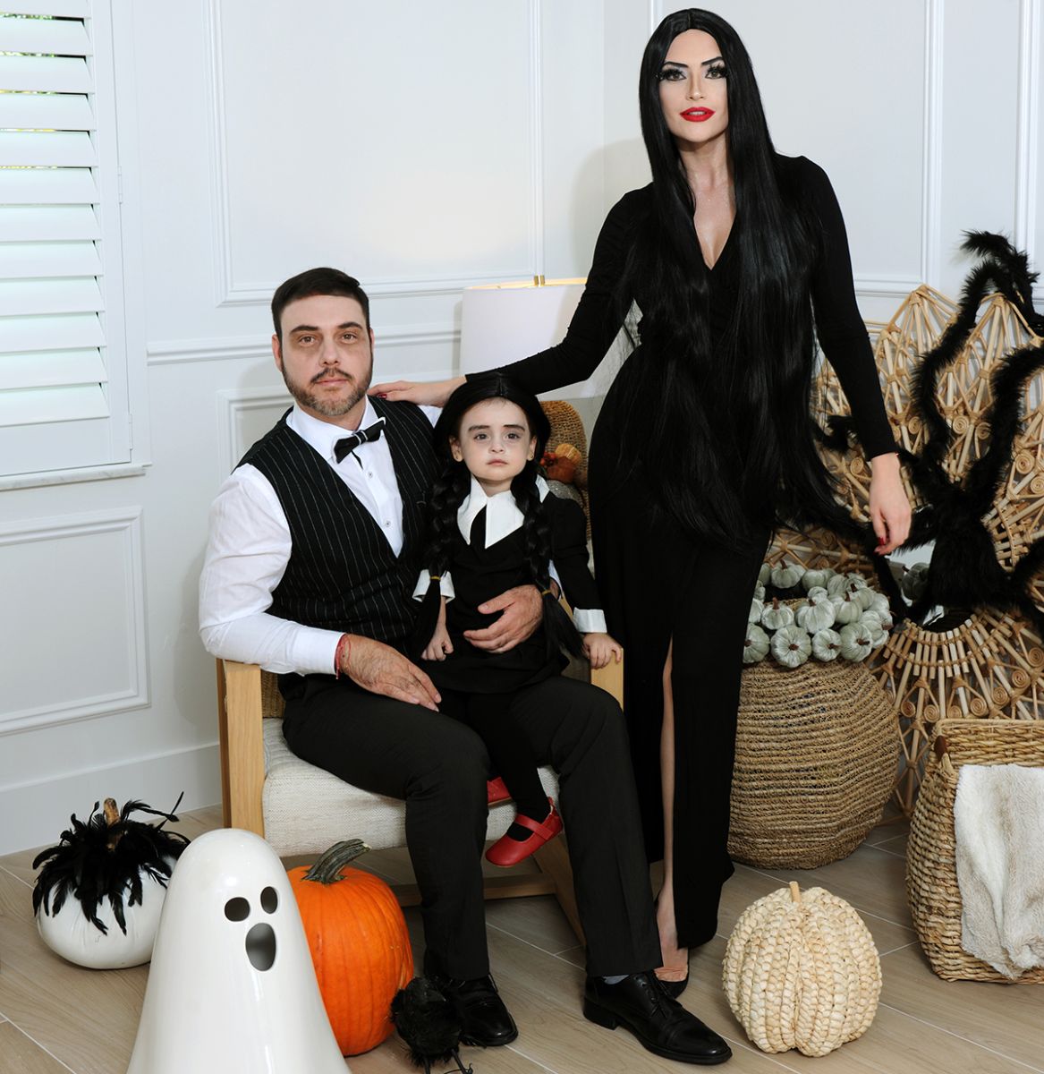 michelle-galvan,-baby-megan-and-fernando-guajardo-become-los-locos-adams-on-halloween