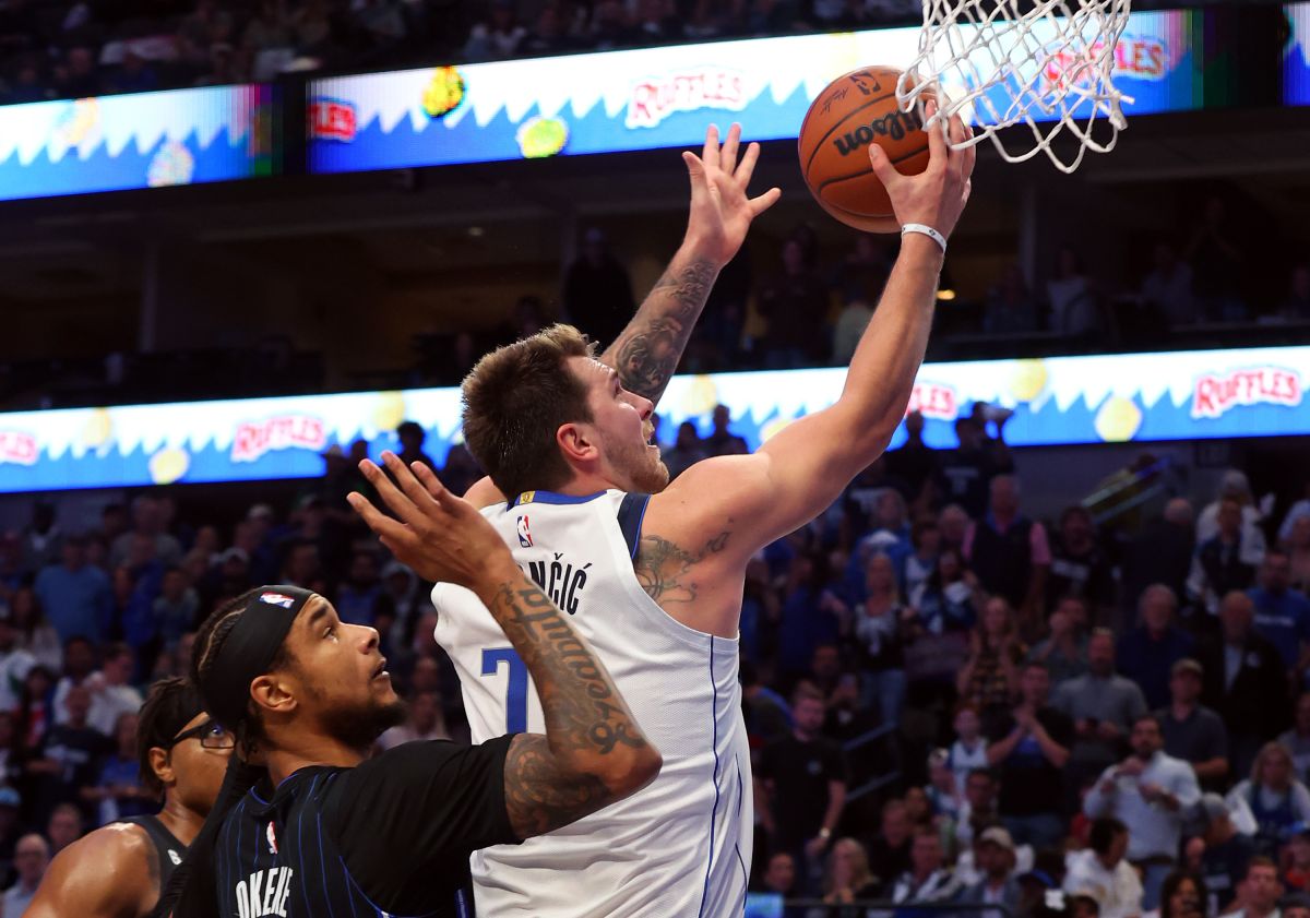 nba:-luka-doncic-scored-44-points-for-the-magic-and-equals-a-record-of-michael-jordan