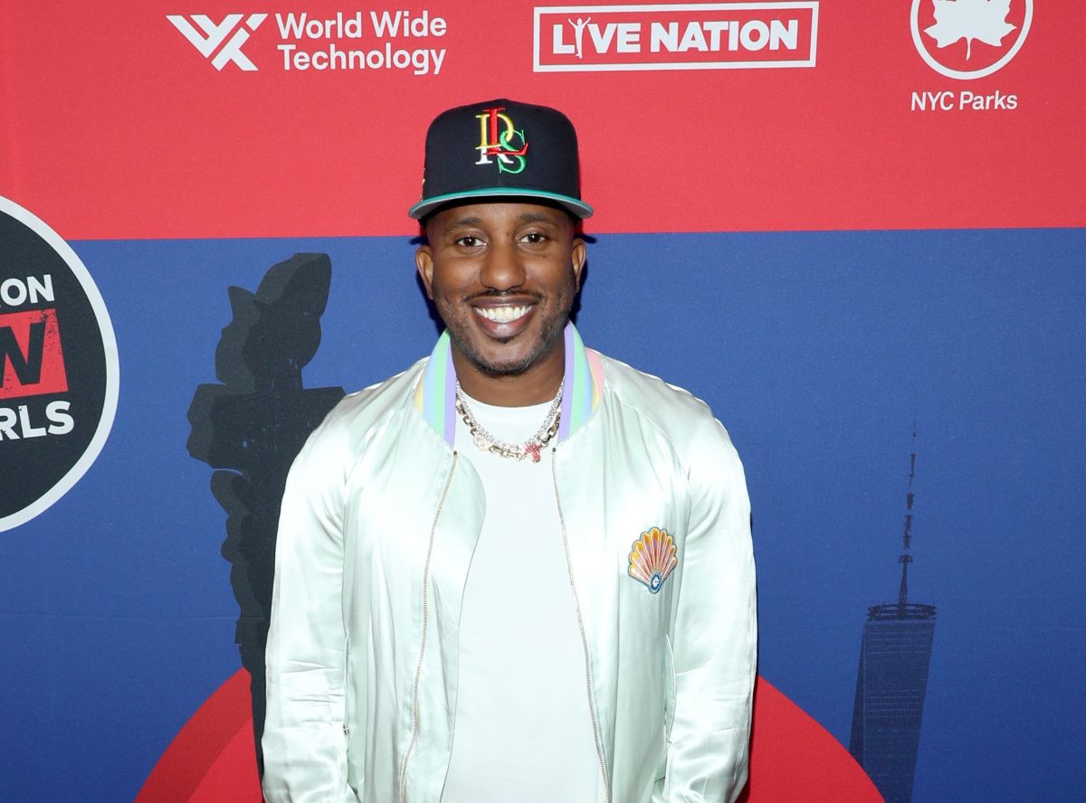 no-one-safe-in-new-york:-ex-snl-actor-chris-redd-hospitalized-with-bruises-to-the-face-from-street-assault;-nypd-looking-for-shooter