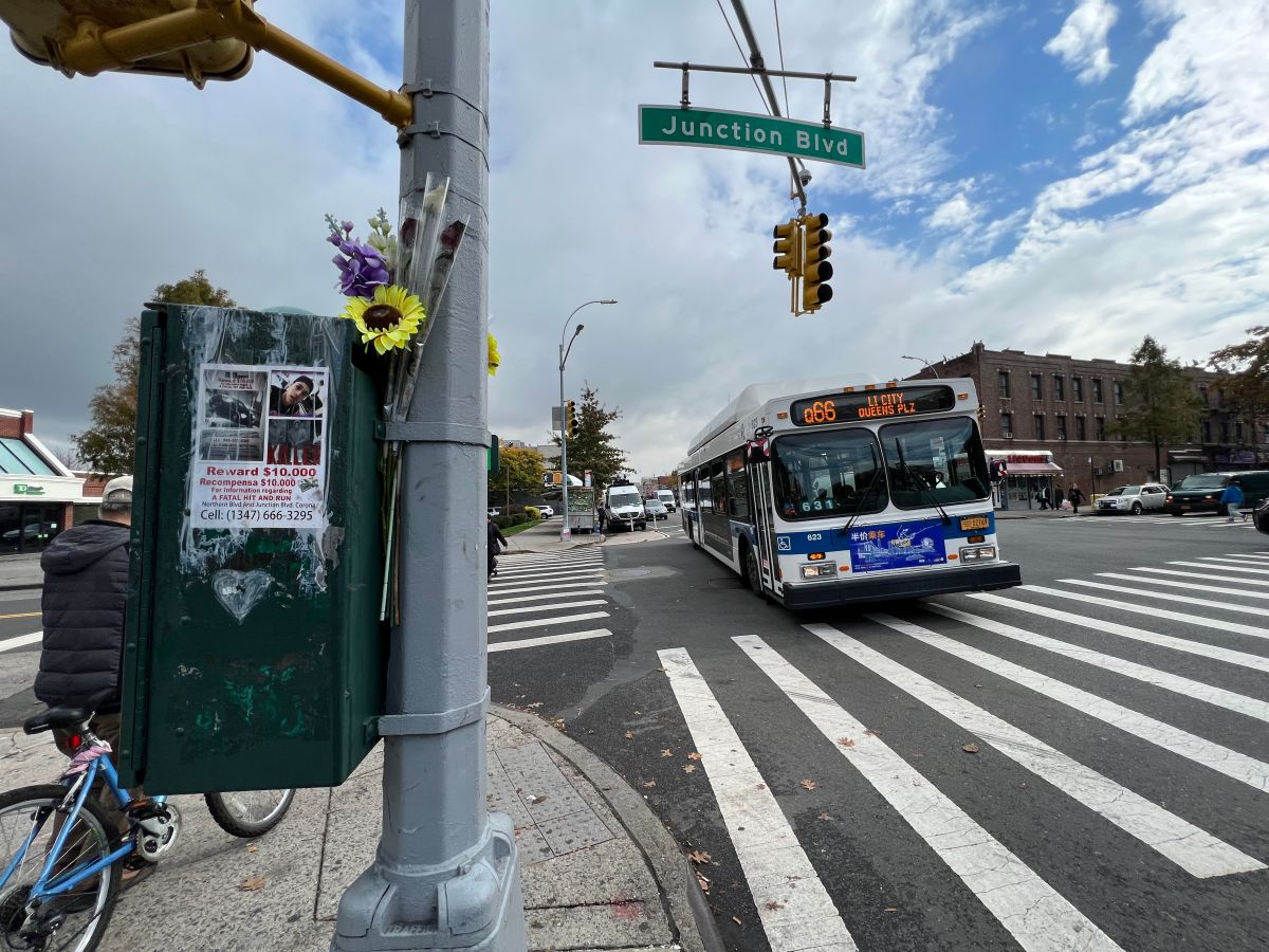 they-denounce-in-queens-non-compliance-of-the-city-in-the-construction-of-lanes-for-buses-and-bicycles-in-the-nyc-streets-plan