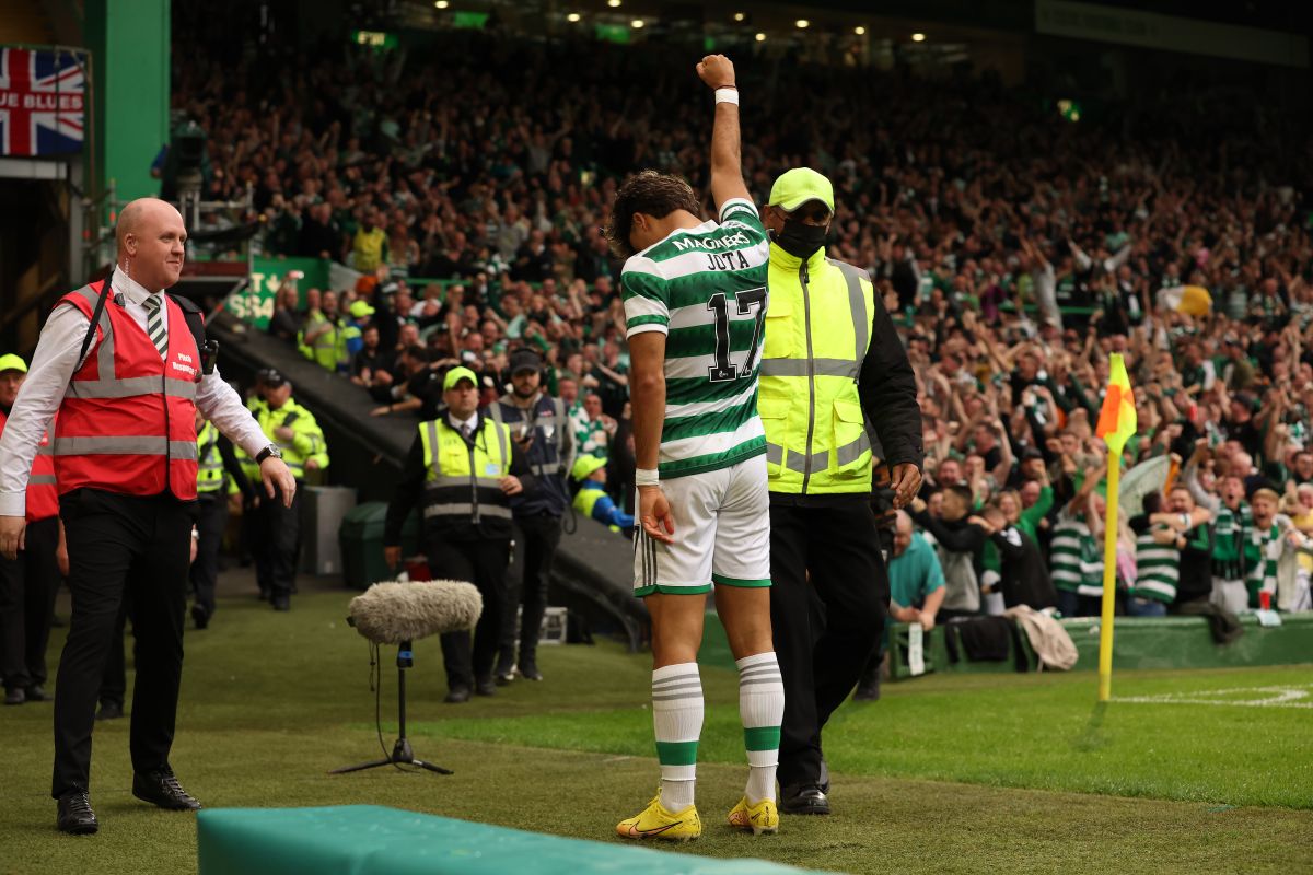 from-a-free-kick-and-thibaut-courtois:-joao-jota-scored-a-great-goal-for-celtic-in-the-5-1-defeat-against-real-madrid-[goals]