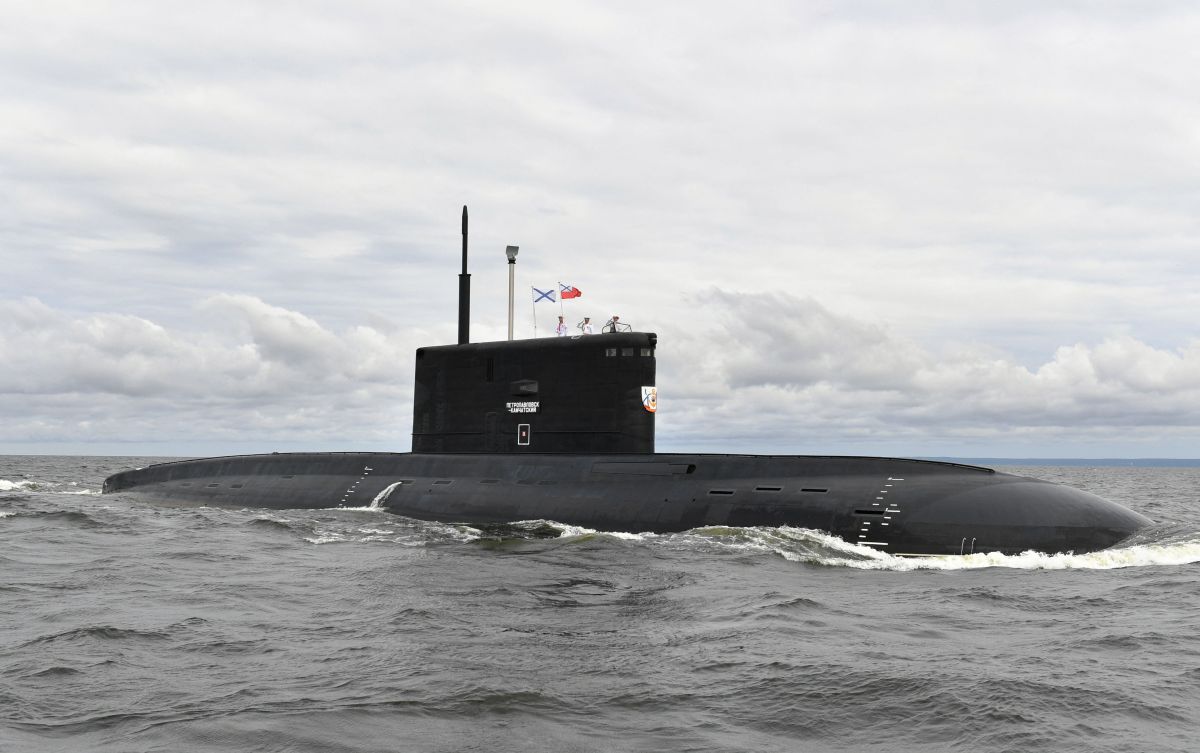 russia-ballistic-missile-triggered-from-atomic-submarine