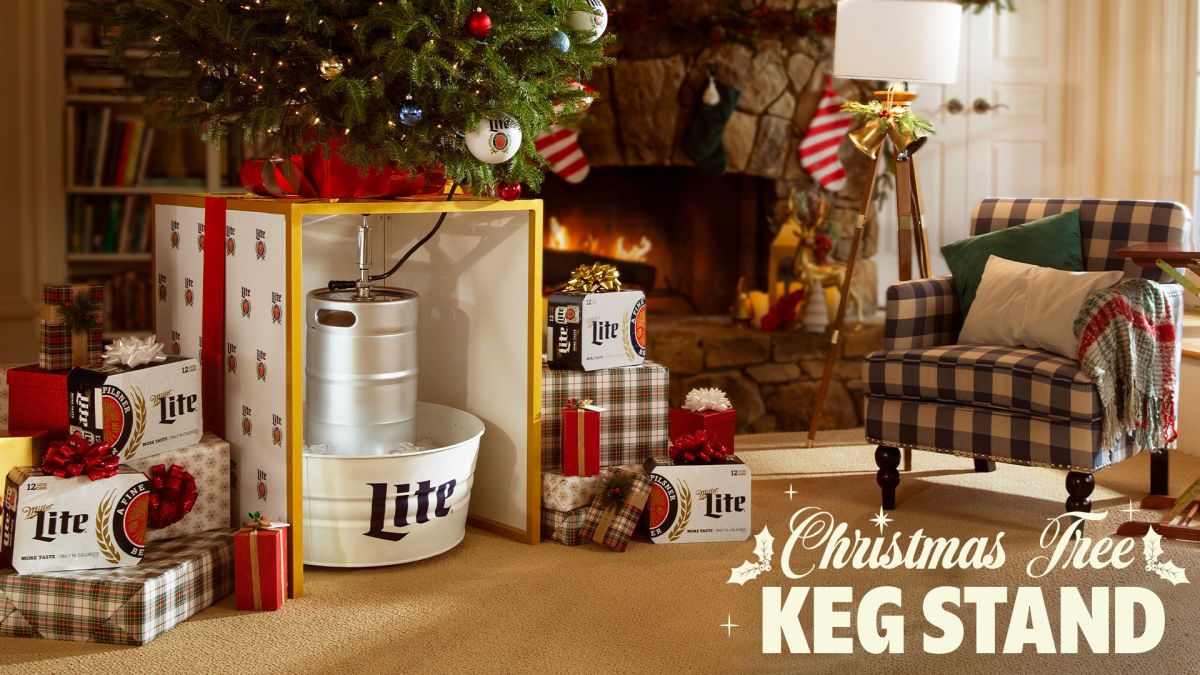 how-is-the-miller-lite-beer-keg-holder-for-your-christmas-tree?