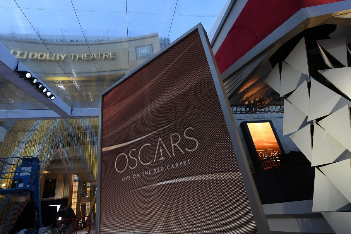 the-2023-oscars-ceremony-will-once-again-broadcast-all-categories-live