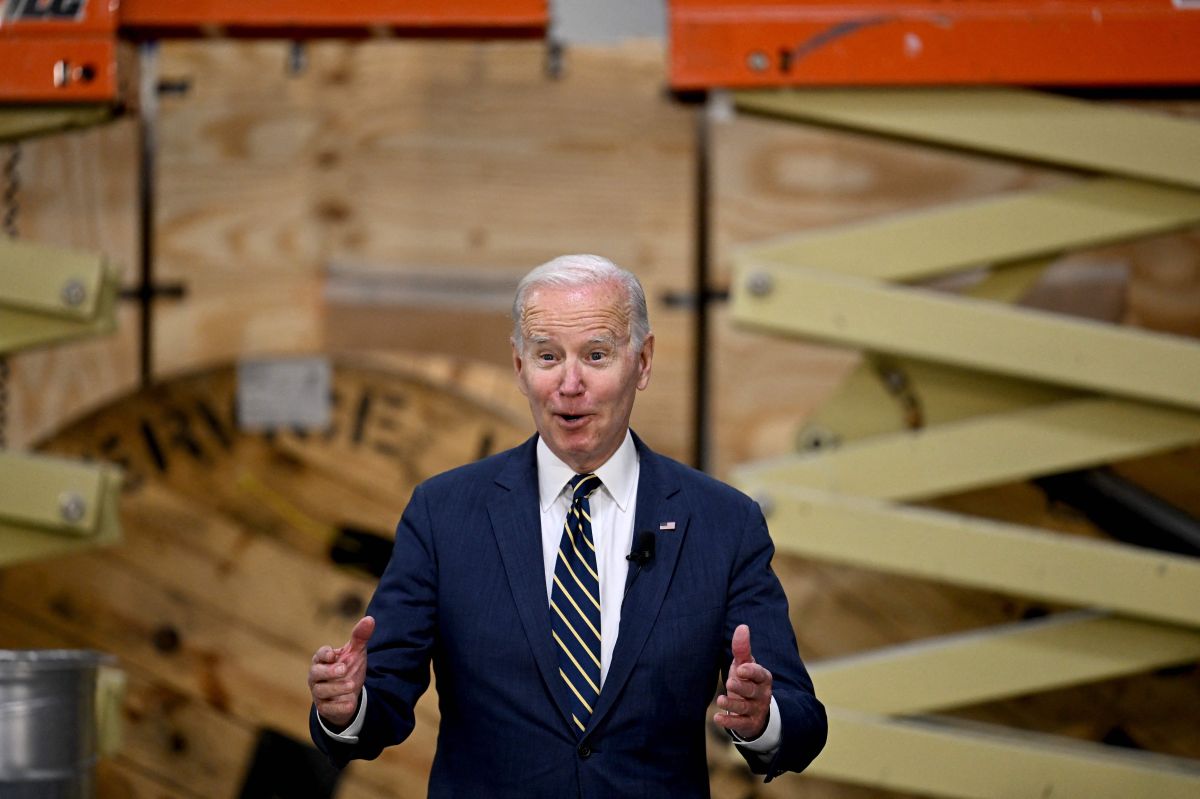 joe-biden-welcomes-gay-marriage-bill-moving-forward-with-bipartisan-support