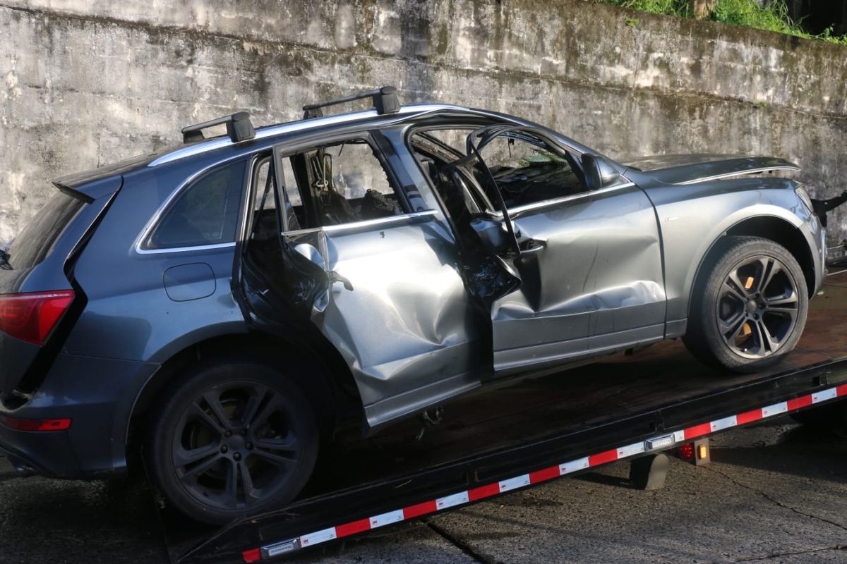 images:-body-found-inside-a-burned-out-car-on-the-panama-highway