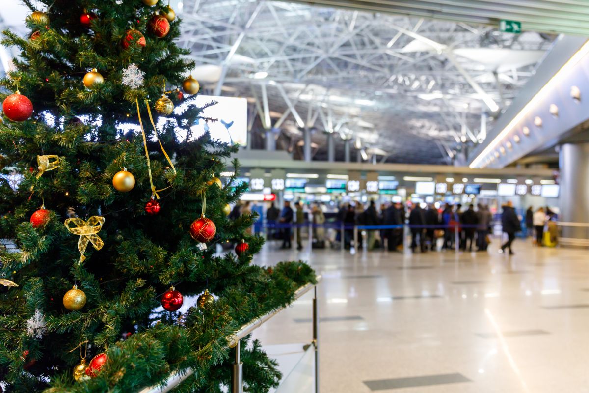 christmas:-what-are-the-best-days-to-travel-by-plane-during-this-season