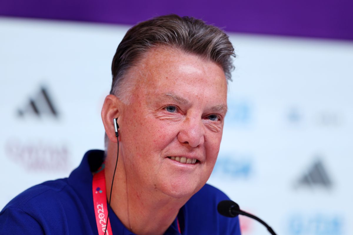 louis-van-gaal-after-the-victory-against-the-united-states-sees-himself-as-the-winner-of-qatar-2022:-“we-can-be-world-champions”