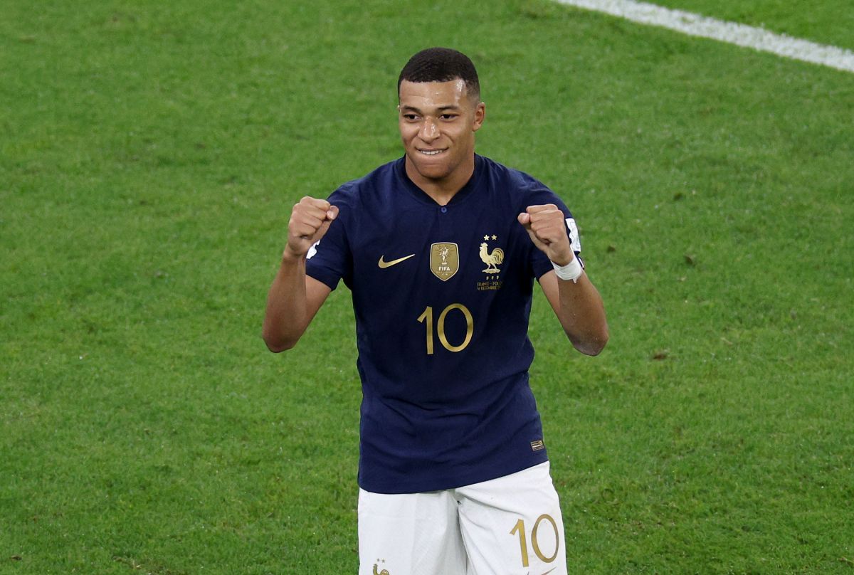 scorer-and-plugged-in:-kylian-mbappe-assures-that-the-qatar-2022-world-cup-is-“his-obsession”