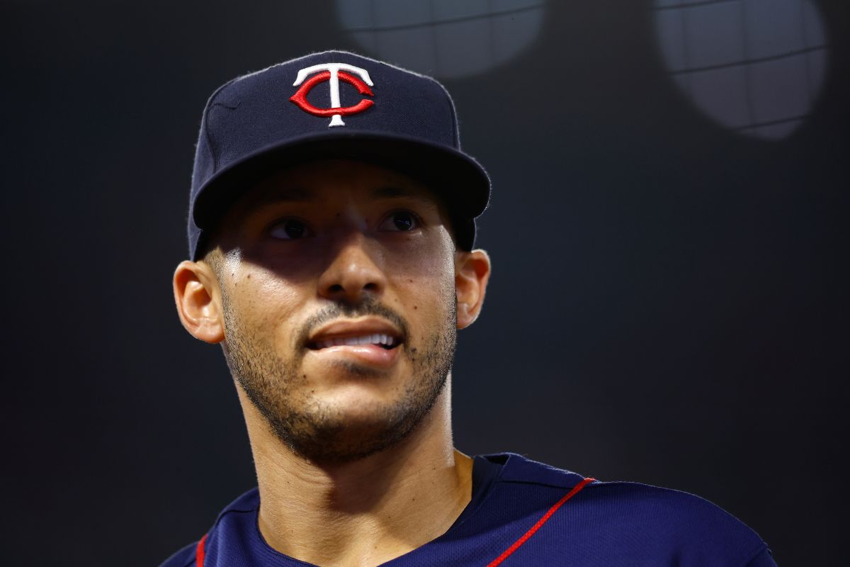 neither-the-giants-nor-the-mets:-carlos-correa-would-be-about-to-sign-with-the-minnesota-twins-for-$200-million-and-six-seasons