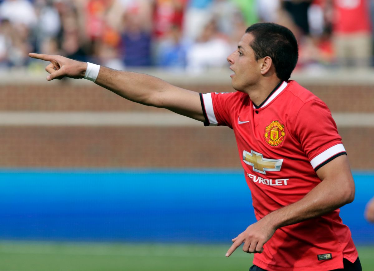 “it's-not-easy-to-score-that-kind-of-great-goal”:-chicharito-joked-about-his-goal-scored-with-his-face-against-chelsea