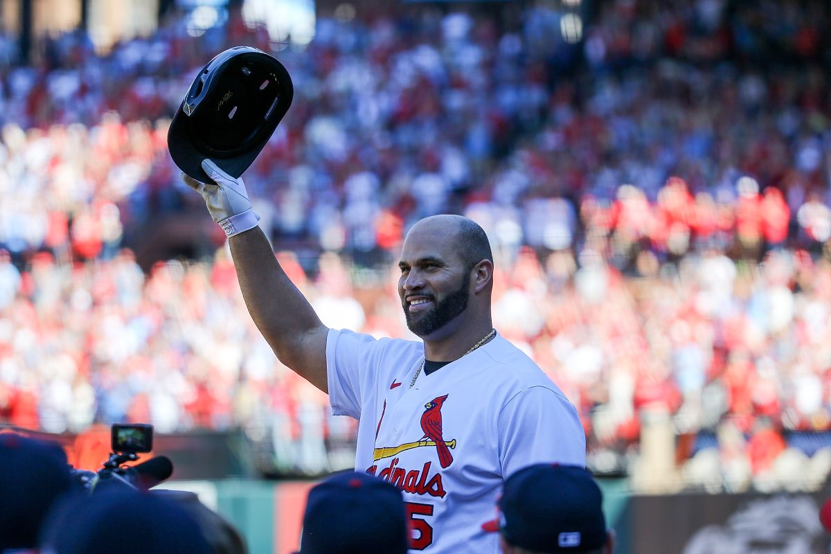 former-big-league-player-albert-pujols-put-his-california-mansion-up-for-sale-for-$9.98-million-dollars