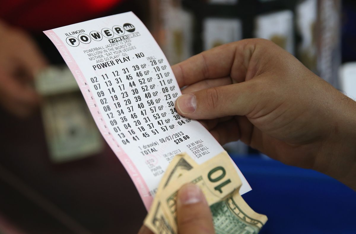 almost-three-months-have-passed-since-the-$2-billion-powerball-draw-and-the-winner-of-the-california-lottery-has-not-yet-claimed-the-money