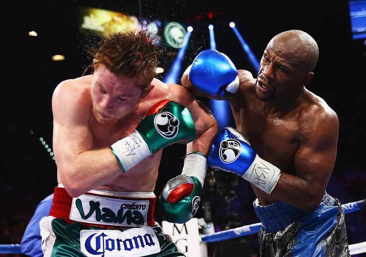 saul-'canelo'-alvarez-still-hasn't-gotten-over-his-loss-to-mayweather,-says-his-coach