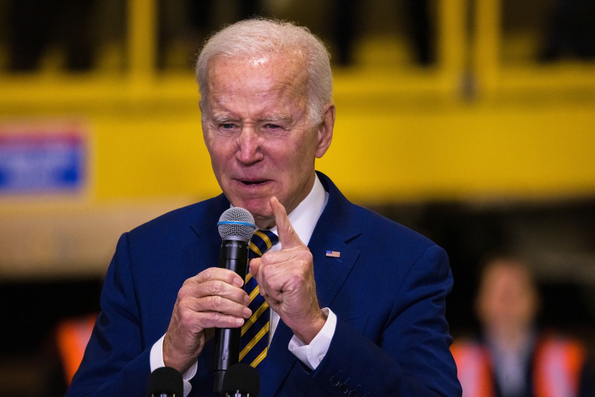 joe-biden-says-he-won't-send-f-16-fighter-jets-to-ukraine