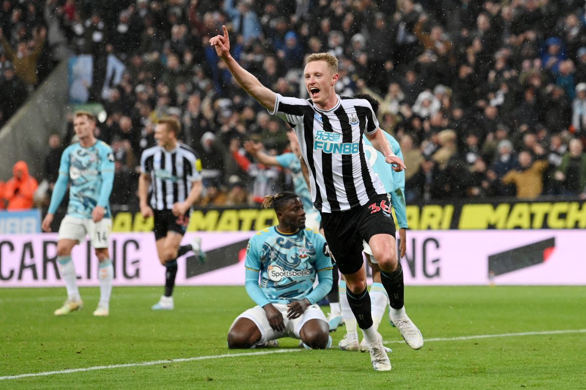 great-collective-goal-of-2023:-newcastle-shook-the-net-with-a-play-that-started-on-the-defensive-line-[video]