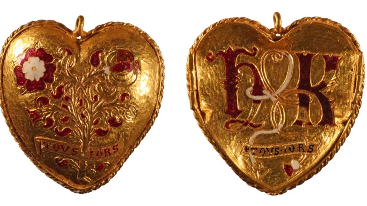 500-year-old-necklace-linked-to-henry-viii-is-found-by-metal-detectors