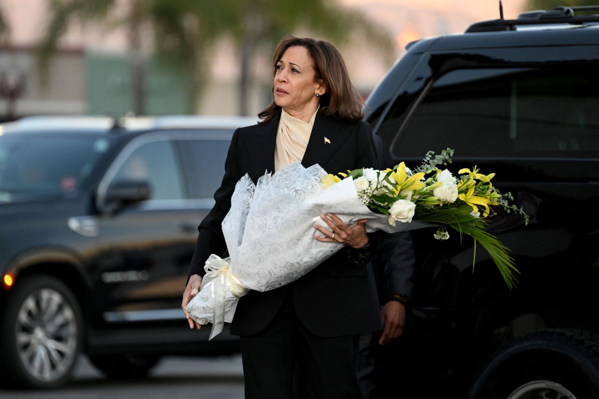 kamala-harris-will-attend-tire-nichols'-funeral-after-being-fatally-beaten-by-memphis-police