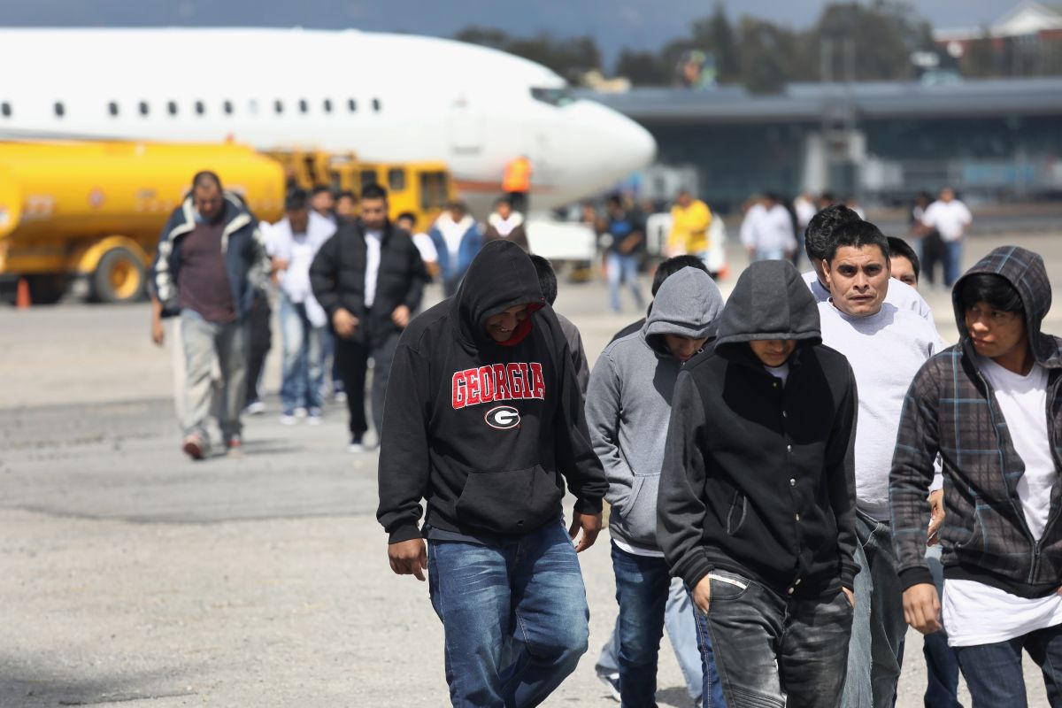 the-united-states-and-mexico-deported-more-than-196,300-central-americans-in-2022