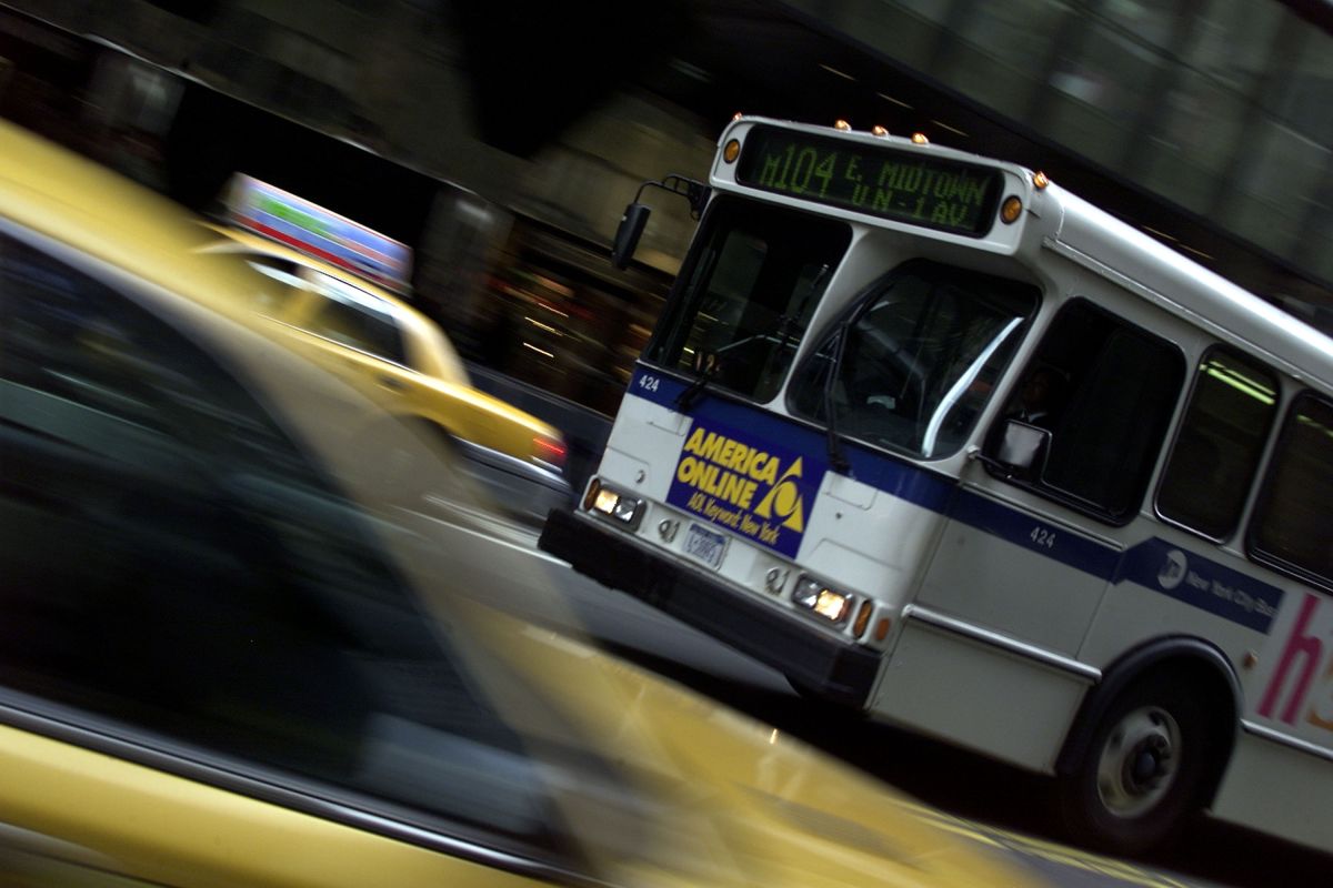 14-year-old-boy-shot-at-crowded-mta-bus:-new-york-arrest