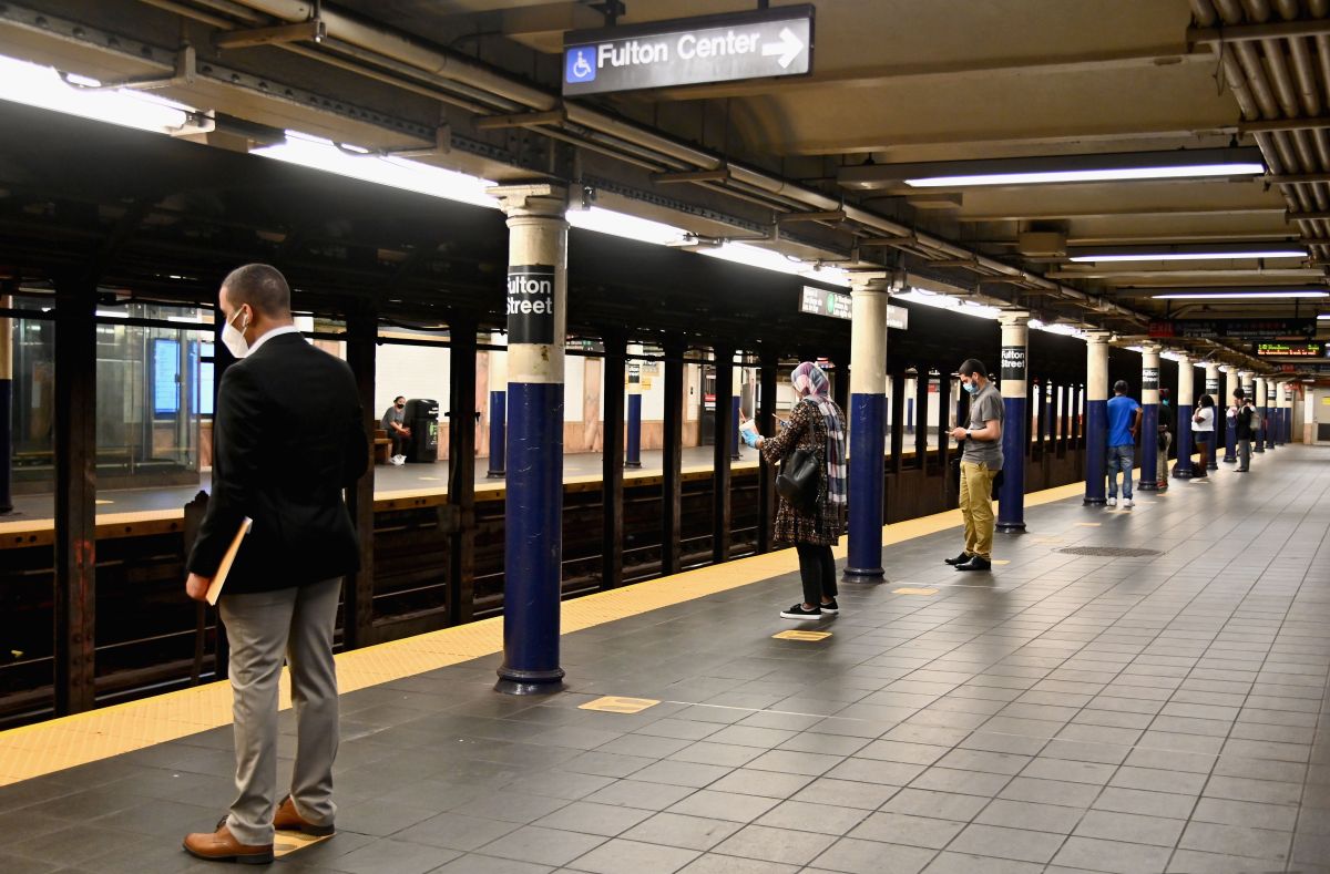 alert:-section-of-line-7-of-the-new-york-subway-is-closed-for-6-weekends