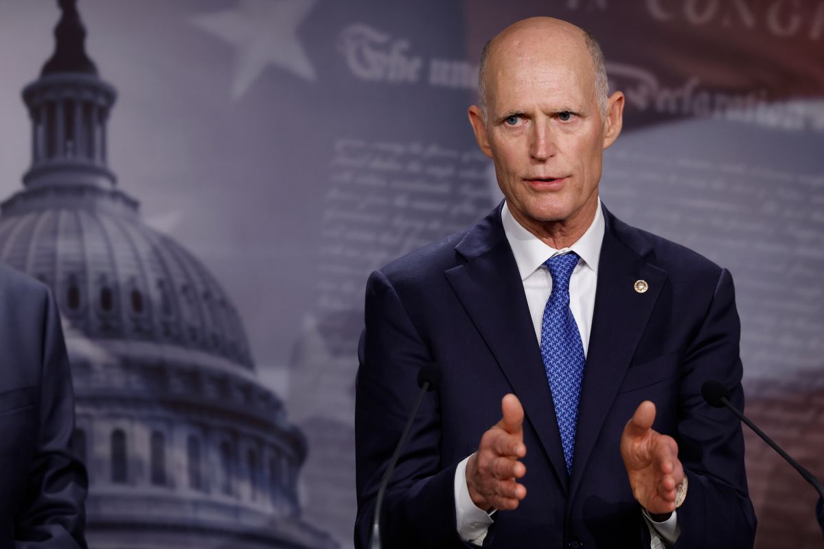 senator-rick-scott-defends-that-bolsonaro-stay-“as-long-as-he-wants”-in-the-us.