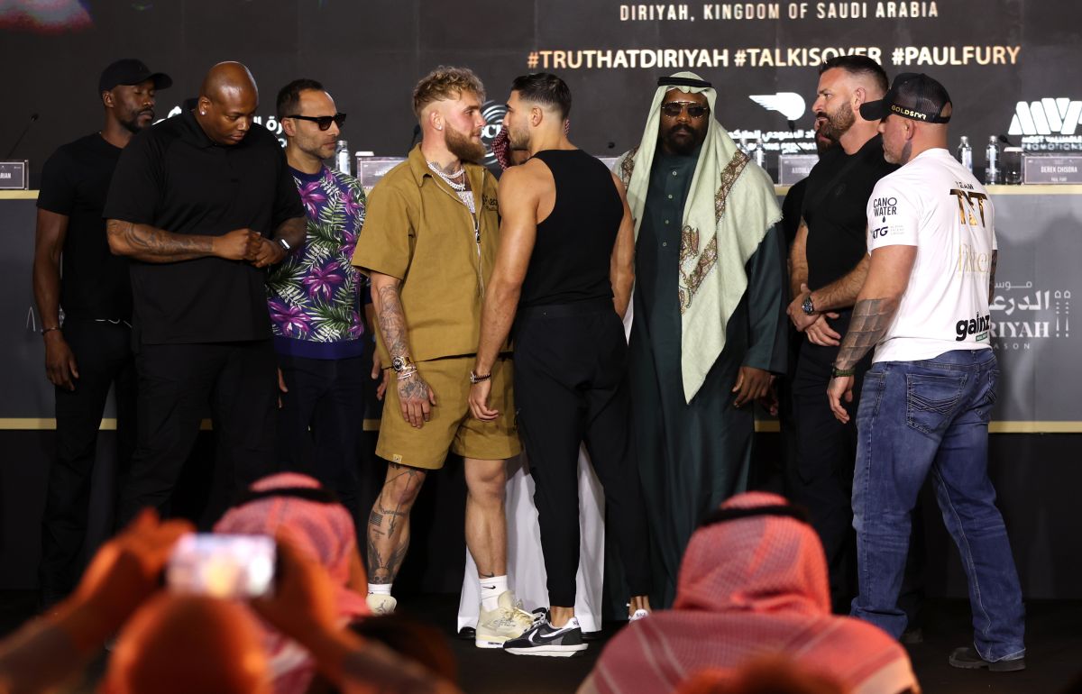 drake-bets-over-$400,000-on-jake-paul's-victory-against-tommy-fury