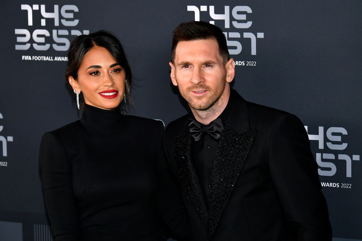 proud!-antonela-roccuzzo's-emotional-reaction-to-seeing-messi-win-the-best-award-(video)