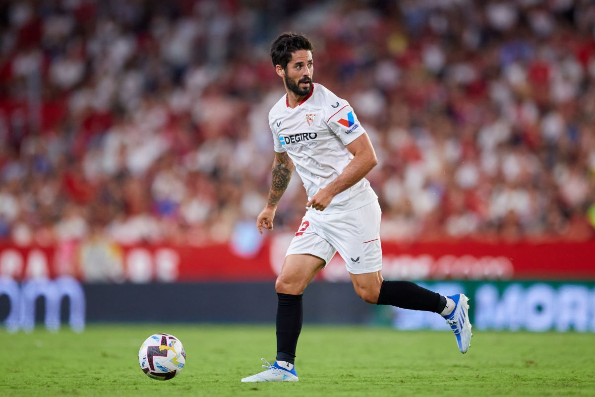 after-being-left-without-a-team-in-january:-isco-alarcon-could-return-to-football-with-fluminense