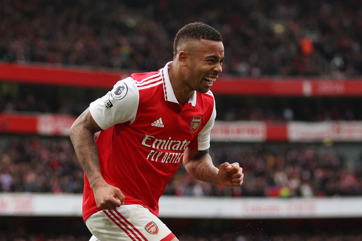 arsenal-thrashes-leeds-united-4-1-and-takes-an-8-point-lead-over-manchester-city