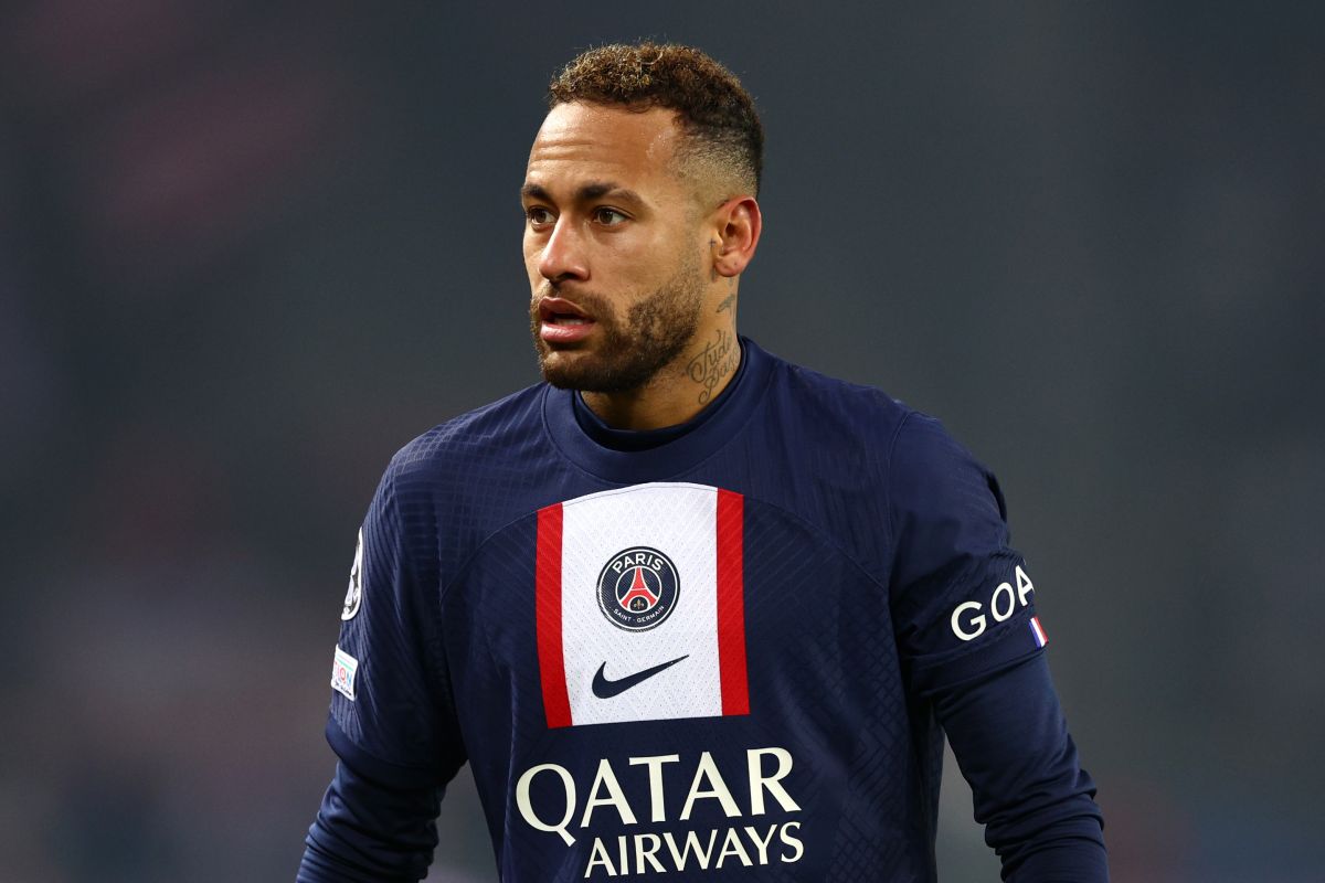 neymar-jr.-returns-to-the-psg-training-center-to-start-the-rehabilitation-process-with-the-team