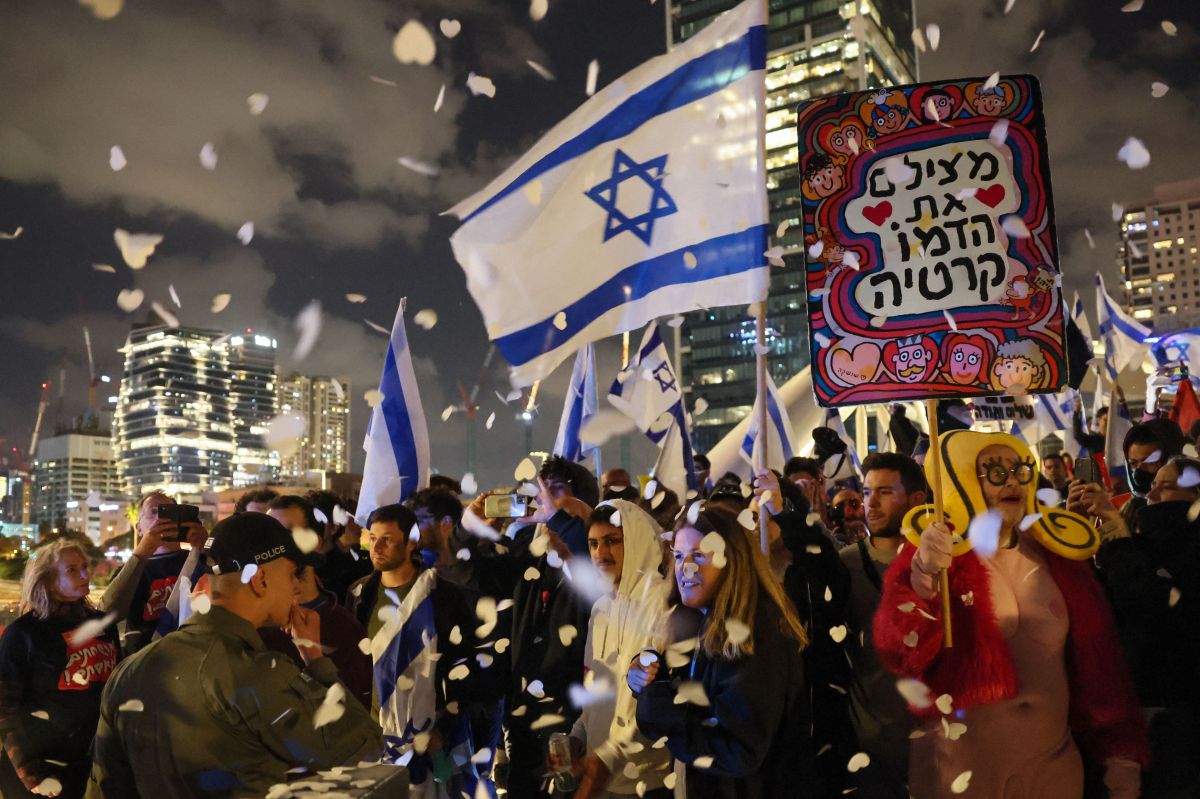 israelis-hold-protests-against-judicial-reform