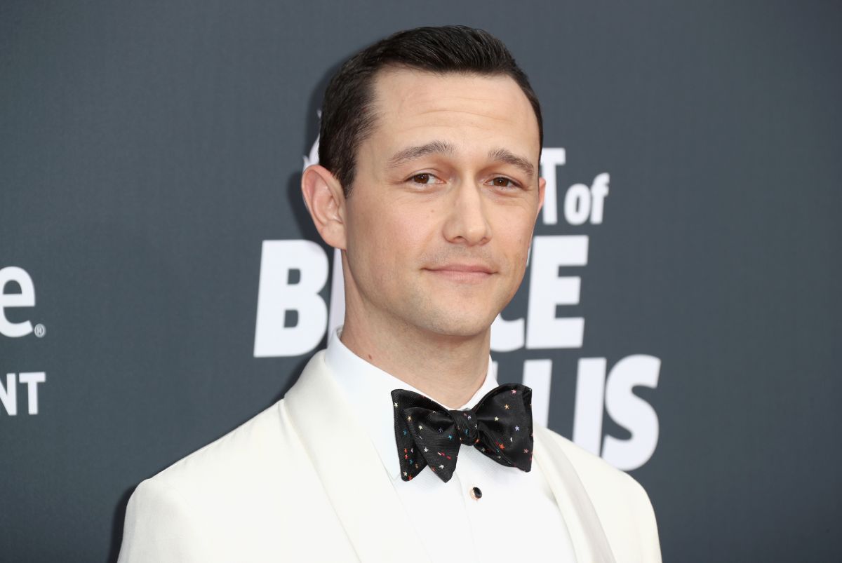 joseph-gordon-levitt-owns-a-$4.6-million-mansion-in-pasadena