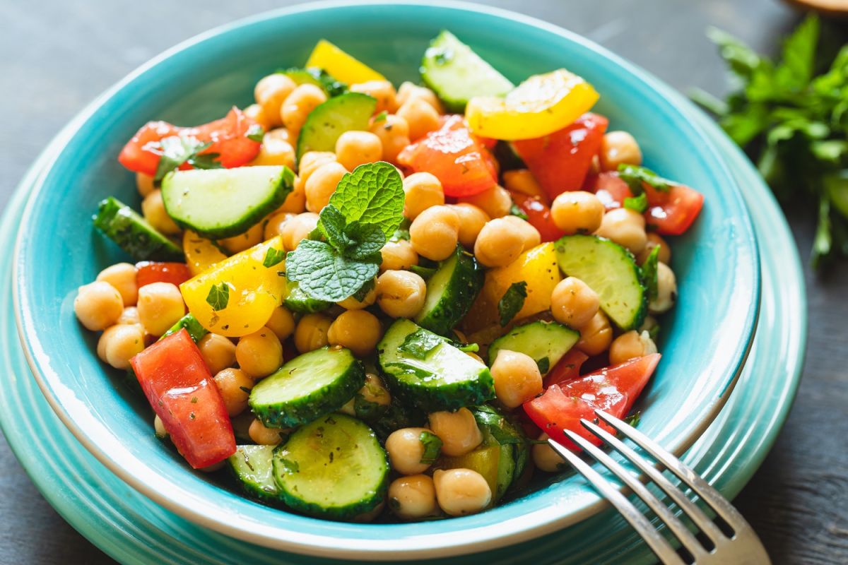 7-refreshing-salad-recipes-for-summer