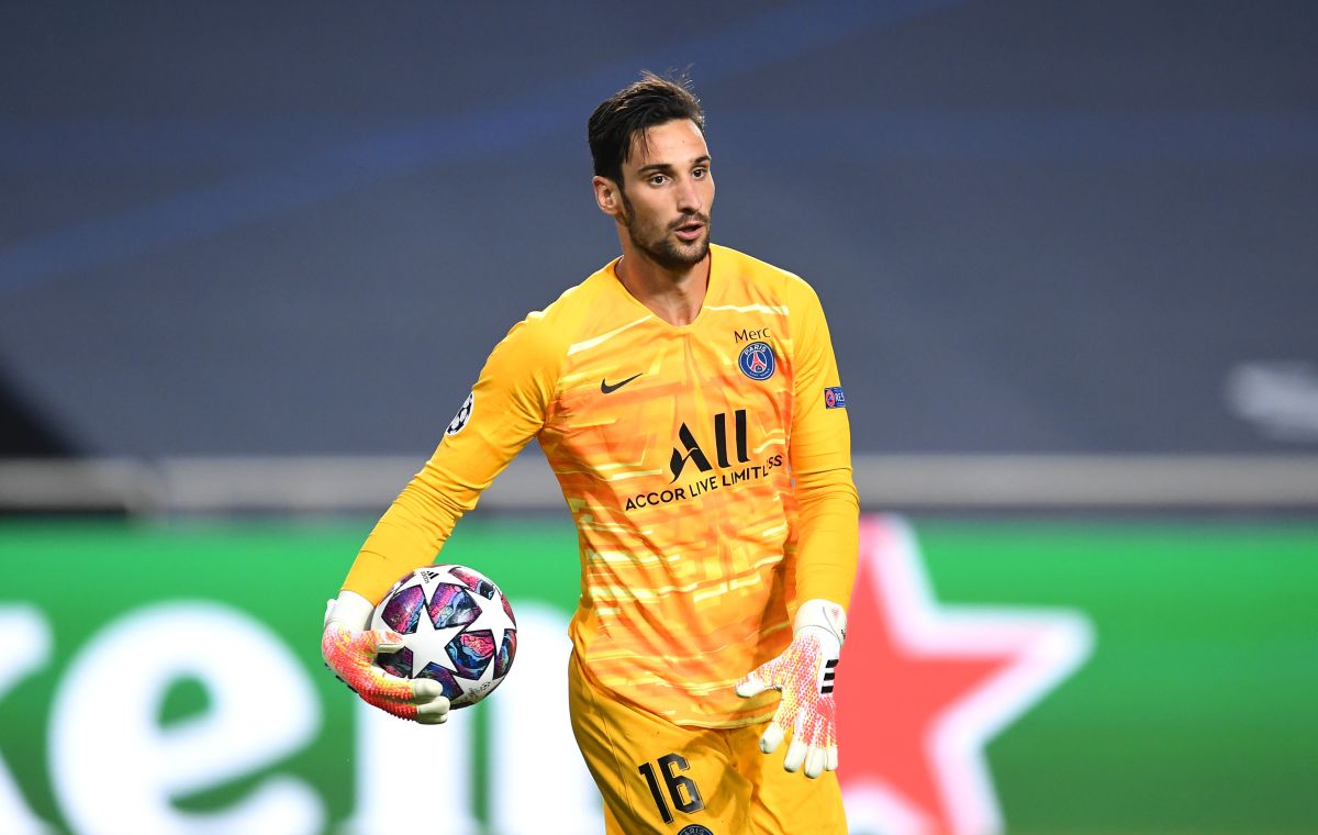 psg-goalkeeper,-sergio-rico,-remains-stable-and-sedated-in-the-intensive-care-unit