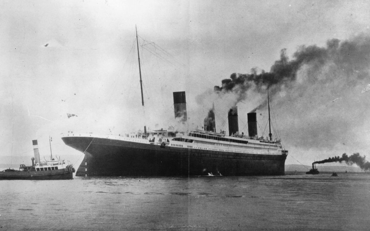 gold-necklace-lost-during-the-sinking-of-the-titanic-is-found-among-the-wreckage-of-the-ship