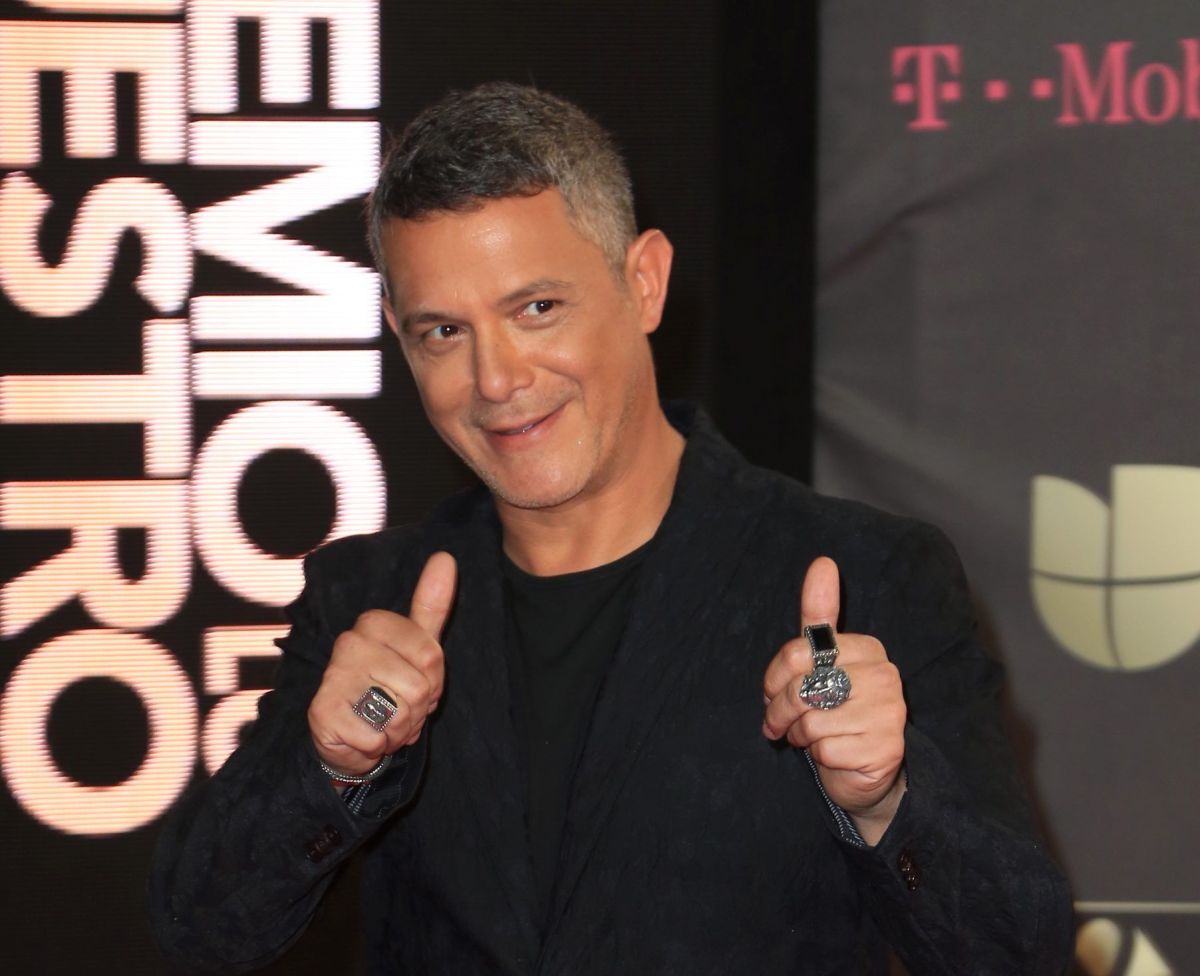 alejandro-sanz-reappears-on-networks-after-an-emotional-crisis-and-appreciates-the-support