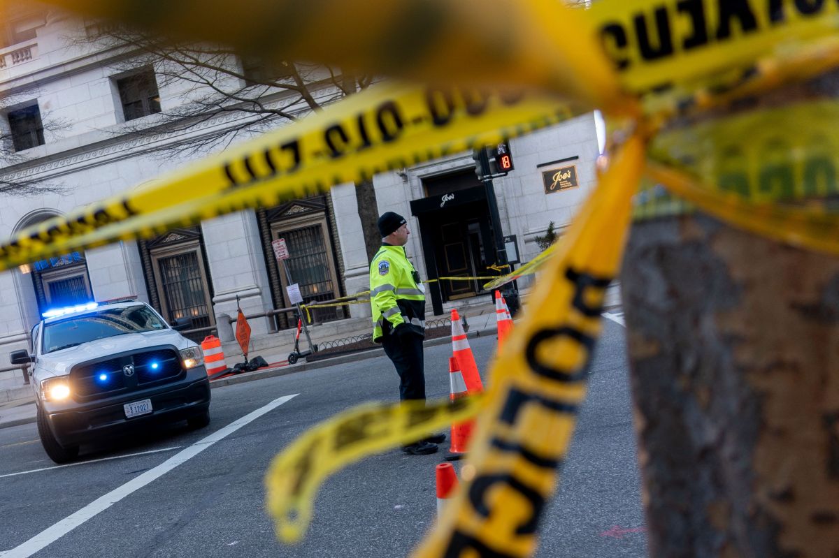 bus-driver-and-passenger-face-gunfire-after-an-argument-in-north-carolina