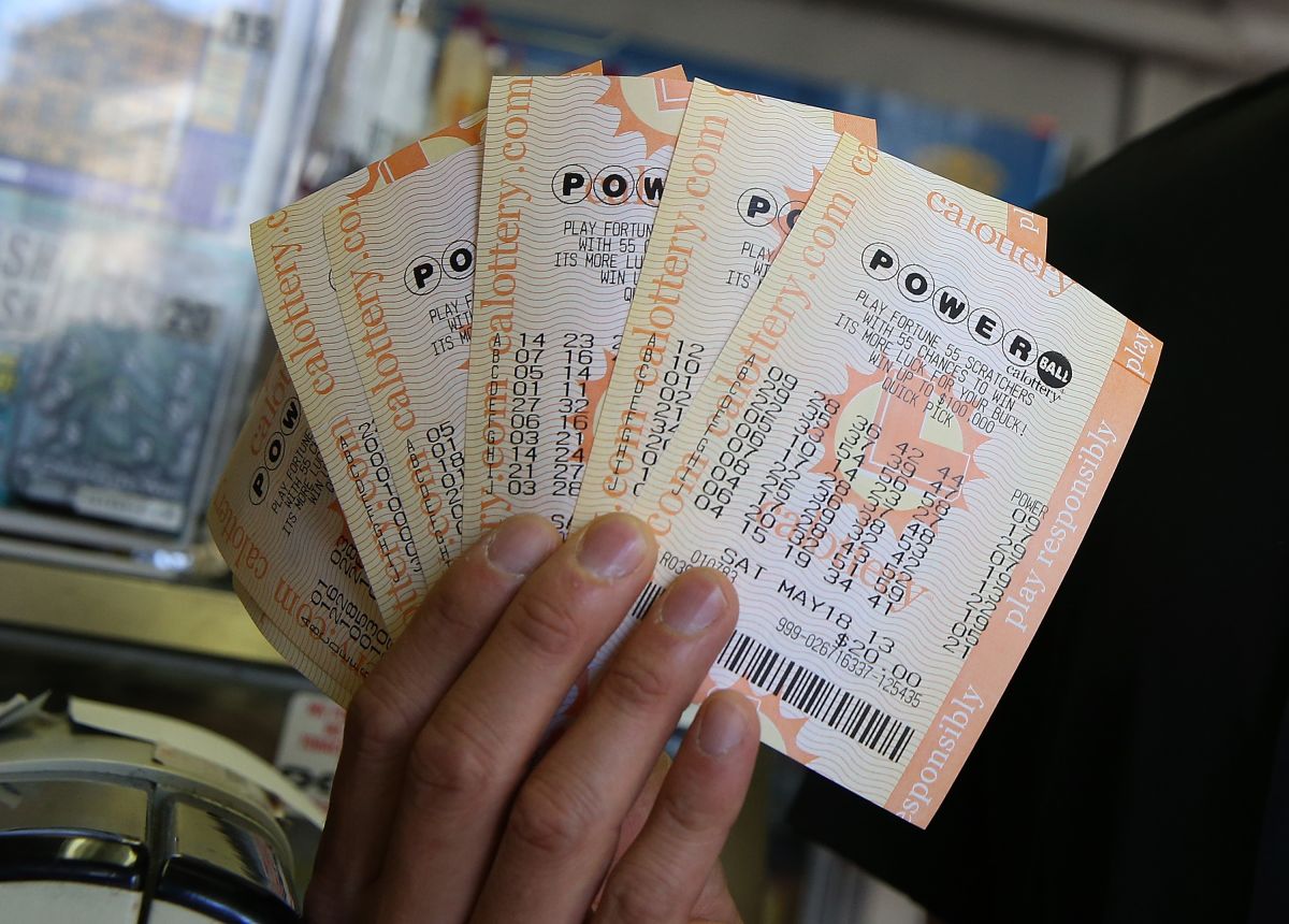 court-in-california-will-evaluate-on-july-19-edwin-castro's-motion-in-the-case-of-the-alleged-theft-of-the-winning-ticket-of-the-$2,000-million-powerball