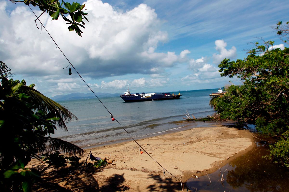 they-intercept-a-boat-in-puerto-rico-with-33-illegal-immigrants