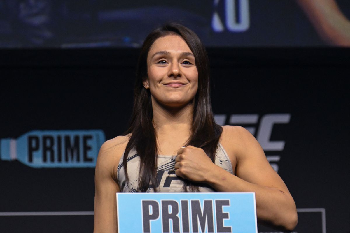 battle-of-the-titans:-dana-white-announces-the-rematch-between-alexa-grasso-and-valentina-shevchenko