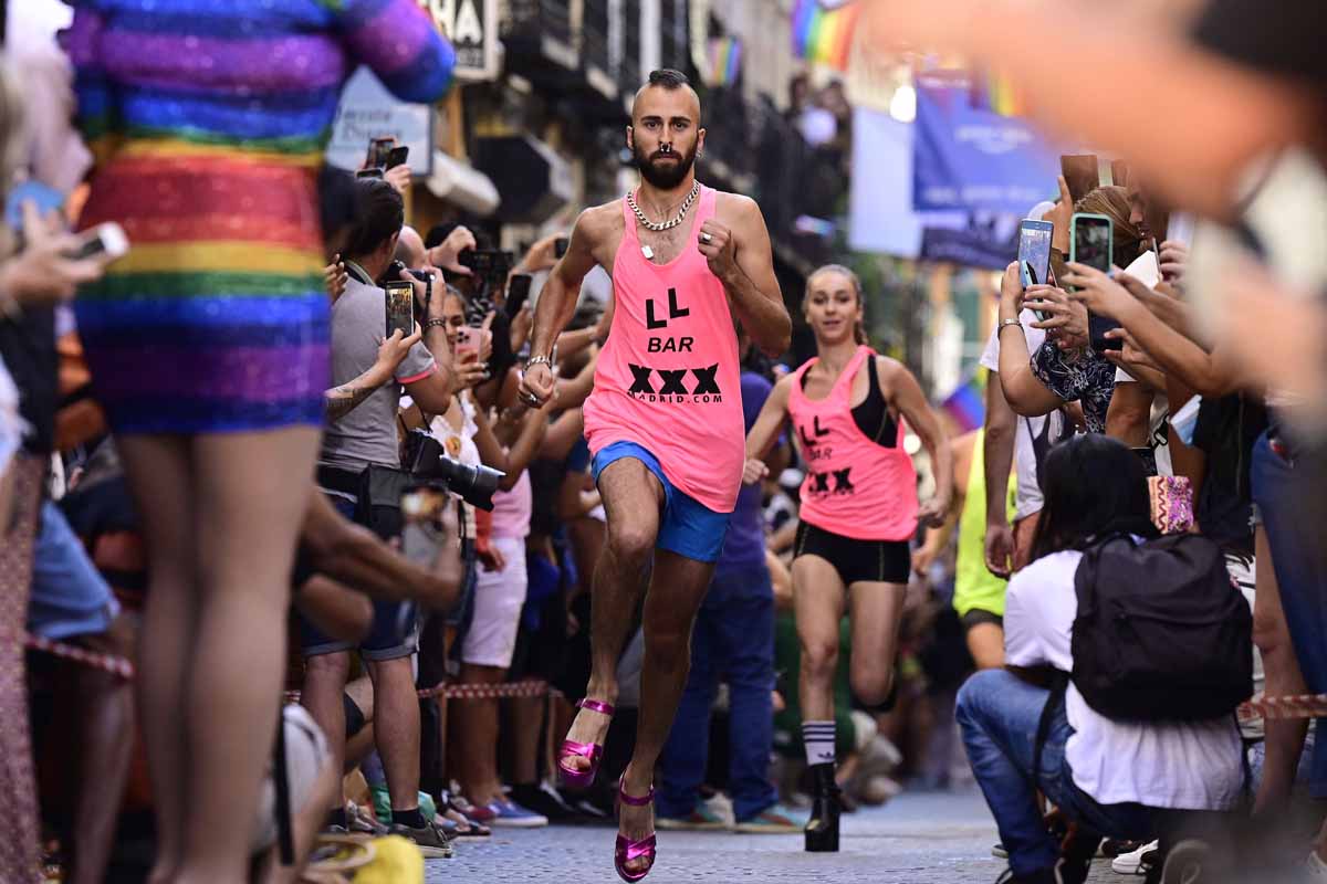 with-the-traditional-heel-race-they-celebrated-lgbt+-pride-in-spain